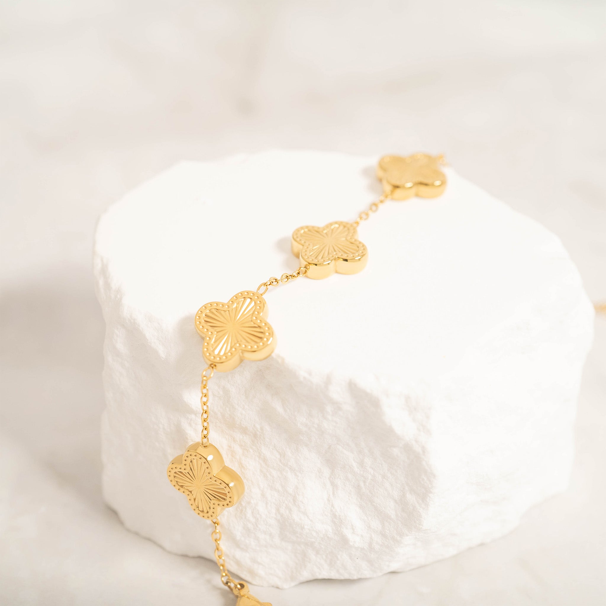 18K Gold PVD Coated Stainless Steel Sunburst Clover Charm Bracelet