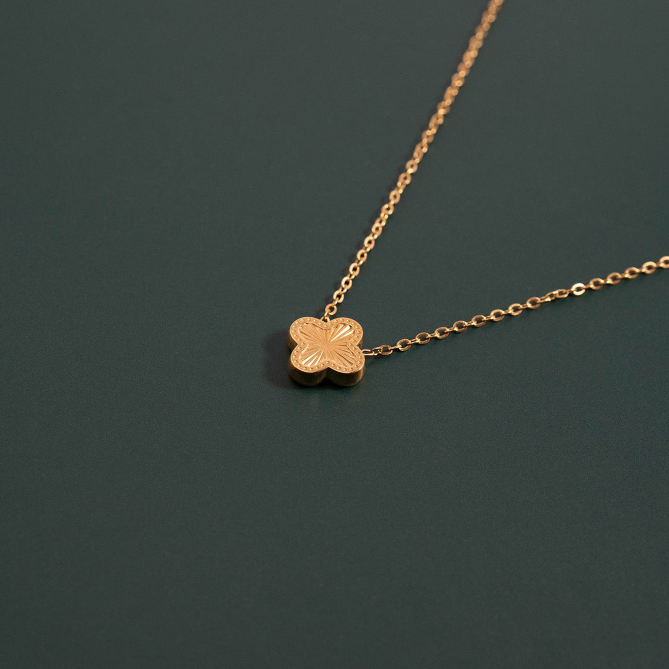 18K Gold PVD Coated Stainless Steel Clover Connector Charm Necklace
