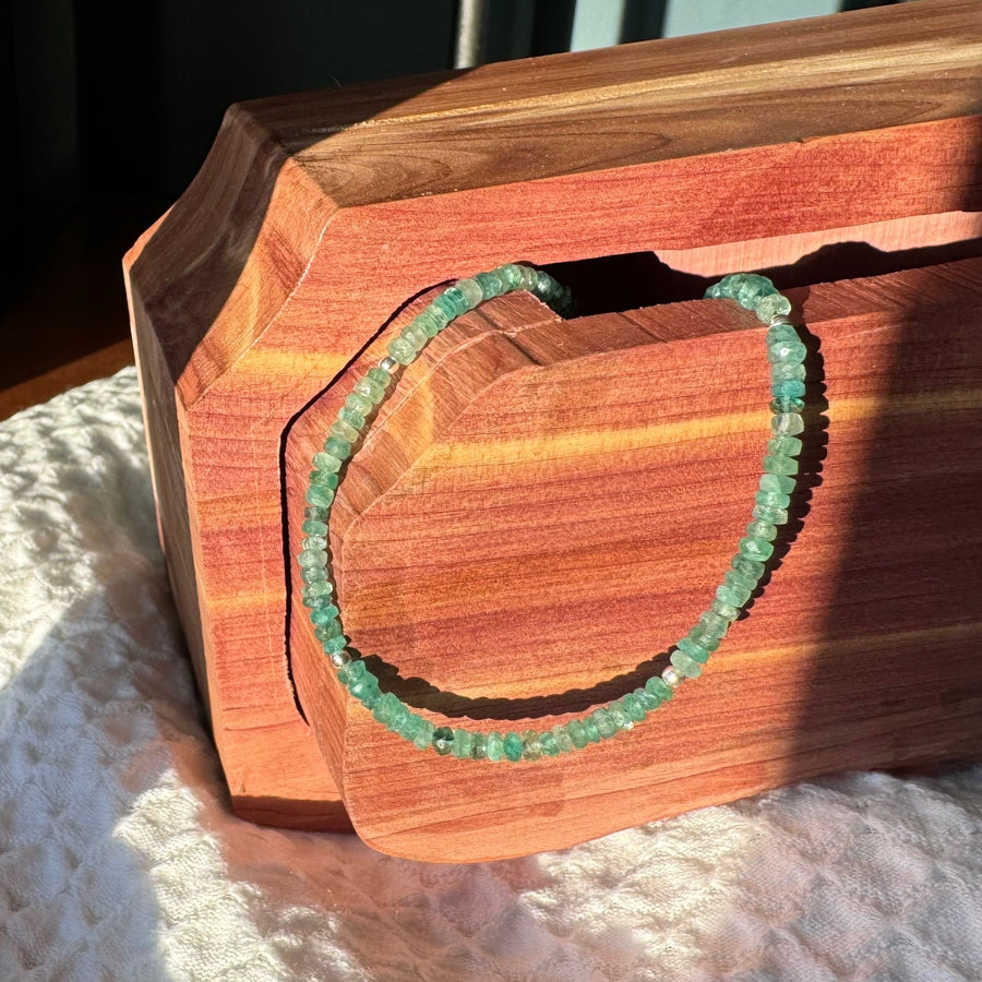 Hand-Cut Natural Emerald Rondelle Bead Bracelet with Sterling Silver Accents